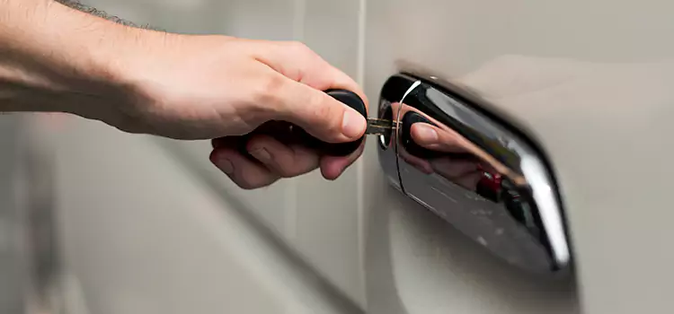 Why Choose Our Auto Locksmith Team in Fullerton, CA?