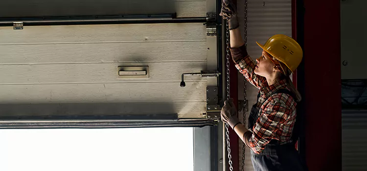 Addressing Common Garage Door Stoppage Issues in Fullerton, CA