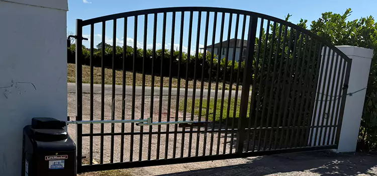 Driveway Fence Repair Fullerton